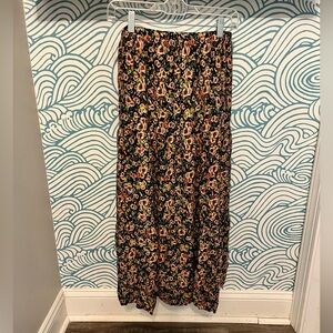LAST CHANCE Large Floral Skirt